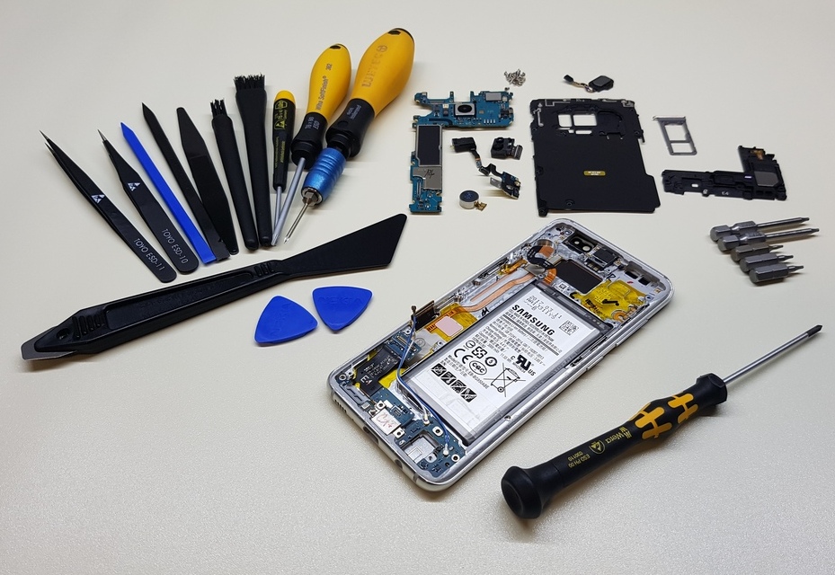 Content image for best phone repair tools
